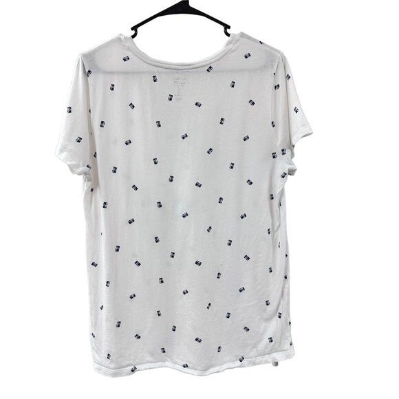 ๐ 2/$20 ๐ Gap White V-Neck T-Shirt With Camera Print Design XL - Picture 4 of 4
